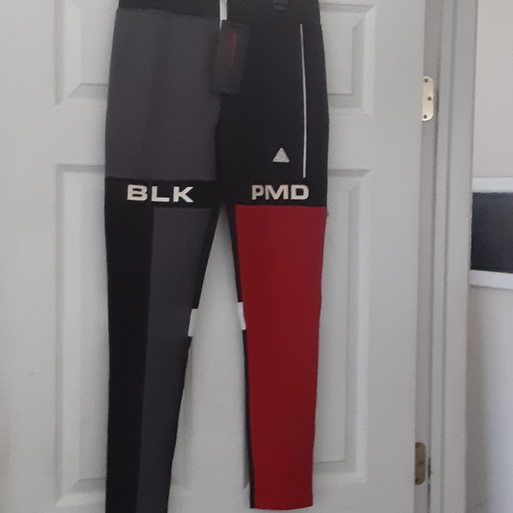 Black Pyramid outfit